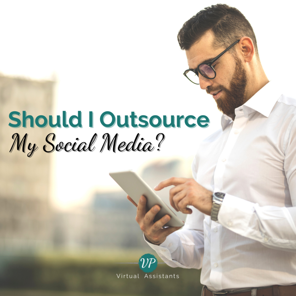 outsource social media